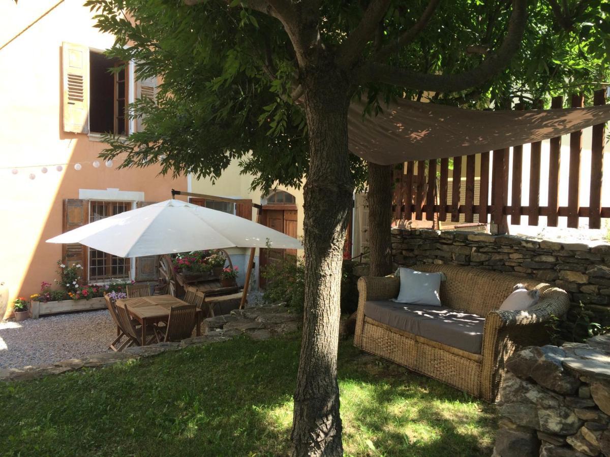Le Val D'Ailleurs Bed & Breakfast Jausiers Dış mekan fotoğraf